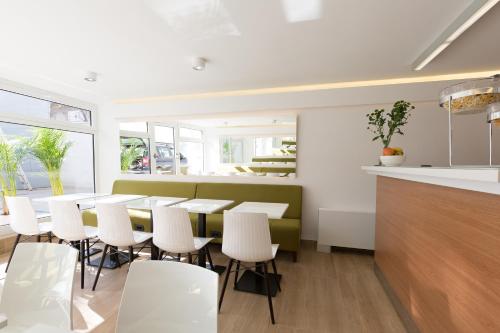 مطعم, Hotel TESLA - Smart Stay Garni in Vračar مطعم, Hotel TESLA - Smart Stay Garni in Vračar