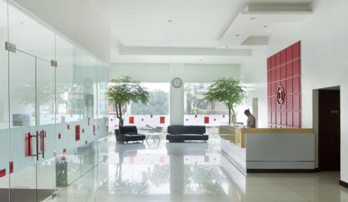 Lobby, Amaris Hotel Cihampelas Bandung near Paris Van Java Lobby, Amaris Hotel Cihampelas Bandung near Paris Van Java