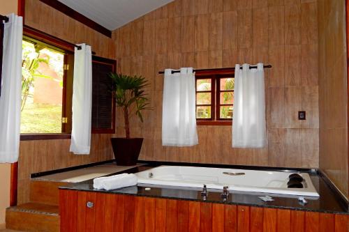 Chales Terras Altas de Paraty in Ponte Branca Chales Terras Altas de Paraty in Ponte Branca