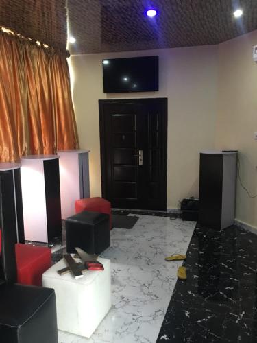 This photo about Toprate Luxury Hotel shared on HyHotel.com