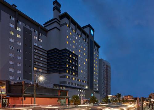 入口, ibis budget Curitiba Centro in 庫里奇巴市中心 入口, ibis budget Curitiba Centro in 庫里奇巴市中心