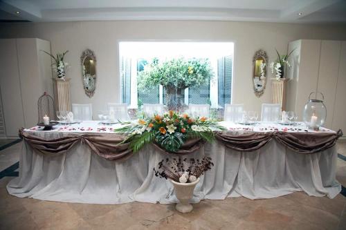 Hostal Restaurante Dulcinea de El Toboso in El Toboso Hostal Restaurante Dulcinea de El Toboso in El Toboso