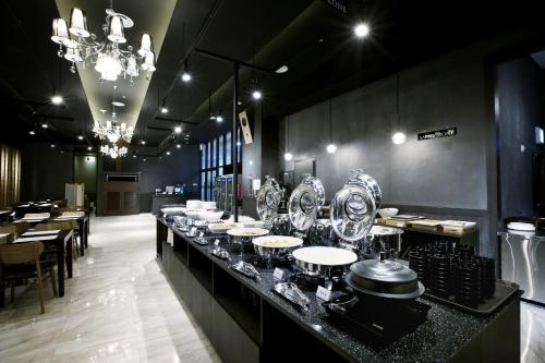 레스토랑, 동대문 골든 시티 호텔 (Dongdaemun Golden City Hotel) near 한양대학교 레스토랑, 동대문 골든 시티 호텔 (Dongdaemun Golden City Hotel) near 한양대학교