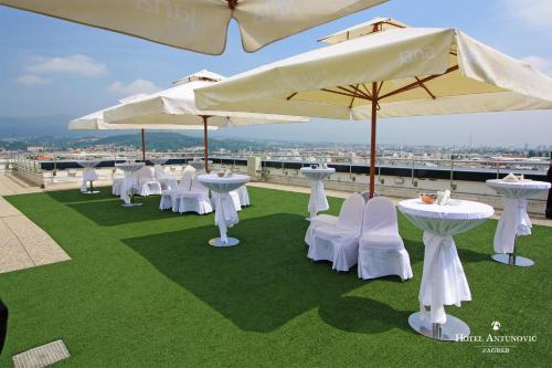 balkon/terras, Hotel Antunovic Zagreb in Zagreb balkon/terras, Hotel Antunovic Zagreb in Zagreb