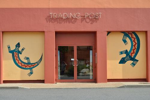 Shops, Disney's Hotel Santa Fe® in Disneyland Shops, Disney's Hotel Santa Fe® in Disneyland