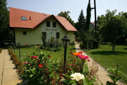 This photo about Kora Panzio shared on HyHotel.com