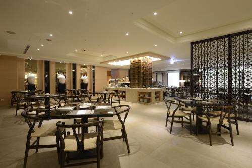 Restaurant, Sun Moon Lake Fuli Hot Spring Resort in Nantou Restaurant, Sun Moon Lake Fuli Hot Spring Resort in Nantou