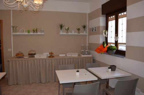 Comida y bebida, Hotel Dei Cappuccini in San Giovanni Rotondo Comida y bebida, Hotel Dei Cappuccini in San Giovanni Rotondo