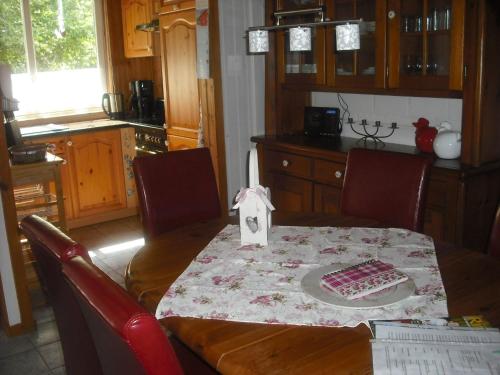 Зручності, North Sea Holiday Home in Horumersiel with Terrace, Barbecue in Extertal Зручності, North Sea Holiday Home in Horumersiel with Terrace, Barbecue in Extertal