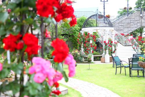 Hotel Sunlife Garden in 히라츠카 Hotel Sunlife Garden in 히라츠카