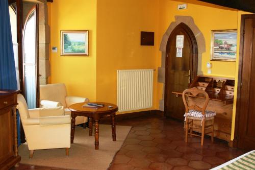 Létesítmények, Hotel Palacio Obispo in Hondarribia Létesítmények, Hotel Palacio Obispo in Hondarribia