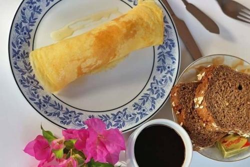 This photo about Fantasy Hill Bungalow shared on HyHotel.com