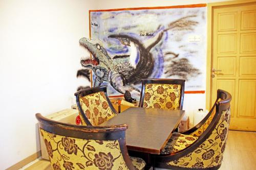 This photo about ZEN Rooms Cibaduyut shared on HyHotel.com