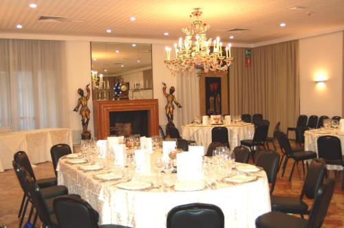 Étterem, Astoria Hotel Italia in Udine Étterem, Astoria Hotel Italia in Udine