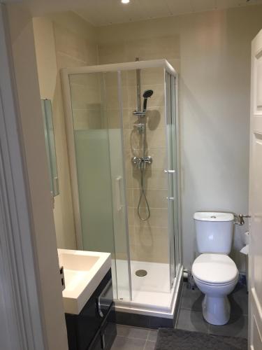 This photo about L'Appart de Mo shared on HyHotel.com