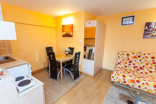 Apartments Milena Zlatibor - Dvoriste & Parking in Obudojevica Apartments Milena Zlatibor - Dvoriste & Parking in Obudojevica