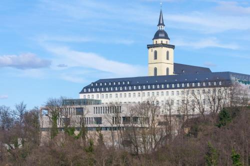 Katholisch-Soziales Institut in Siegburg Katholisch-Soziales Institut in Siegburg