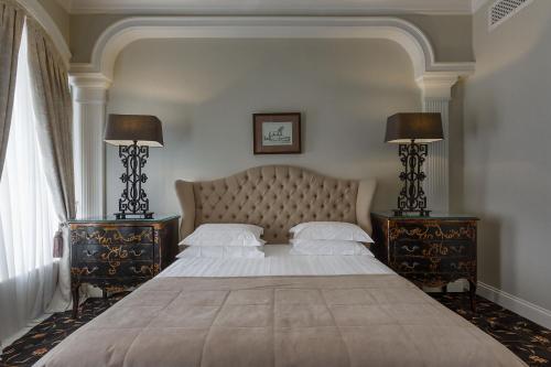 This photo about Hotel Ambassadori shared on HyHotel.com