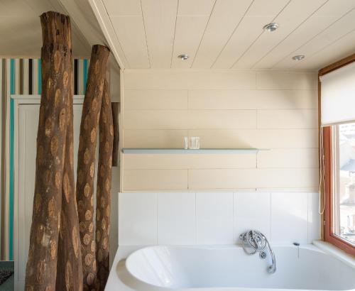 浴室, 何塞酒店 (Hotel Jose) in 布蘭肯柏 浴室, 何塞酒店 (Hotel Jose) in 布蘭肯柏