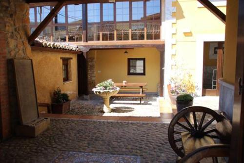 This photo about Hotel Rural Monasterio de Ara-Mada shared on HyHotel.com