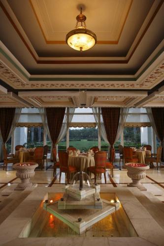 Facilities, Jaypee Palace Hotel & International Convention Centre in Agra Facilities, Jaypee Palace Hotel & International Convention Centre in Agra