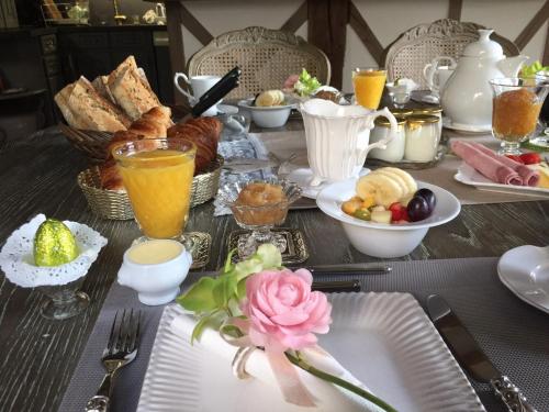 Food and beverages, B&B les Agapanthes in Gasny Food and beverages, B&B les Agapanthes in Gasny