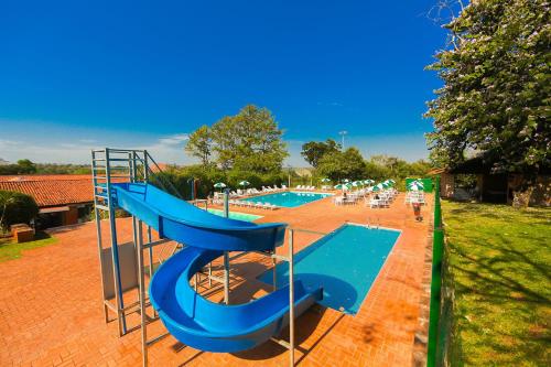 Úszómedence, Hotel Colonial Iguacu in Foz Do Iguacu Úszómedence, Hotel Colonial Iguacu in Foz Do Iguacu