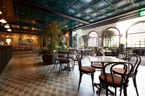 مطعم, فندق ناين بريك (Nine Brick Hotel) in Hongdae مطعم, فندق ناين بريك (Nine Brick Hotel) in Hongdae