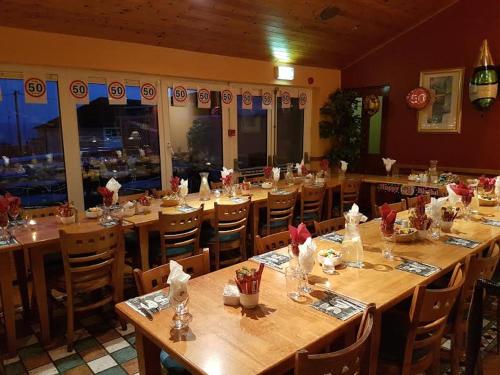 This photo about An Cruiscin Lan shared on HyHotel.com