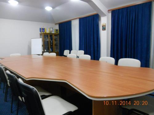 Salas de reuniones, Family Hotel Helios in Sevlievo Salas de reuniones, Family Hotel Helios in Sevlievo