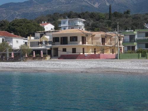 Strand, Akrogiali Beach Apartments in Akrogiali Strand, Akrogiali Beach Apartments in Akrogiali