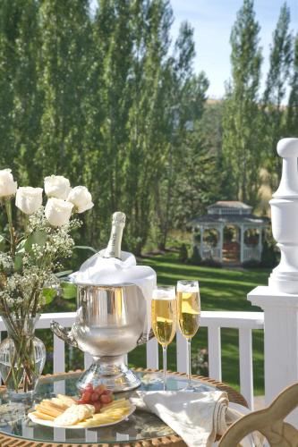 在meiguo.com看到的Gibson Mansion Bed and Breakfast的介绍图片