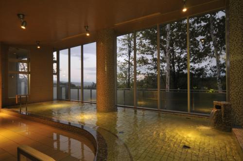 溫泉, 新富良野王子飯店 (Shin Furano Prince Hotel) near 寧格露露陽台 溫泉, 新富良野王子飯店 (Shin Furano Prince Hotel) near 寧格露露陽台