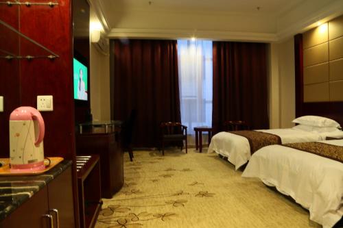This photo about Dunhuang Longfeng Hotel shared on HyHotel.com