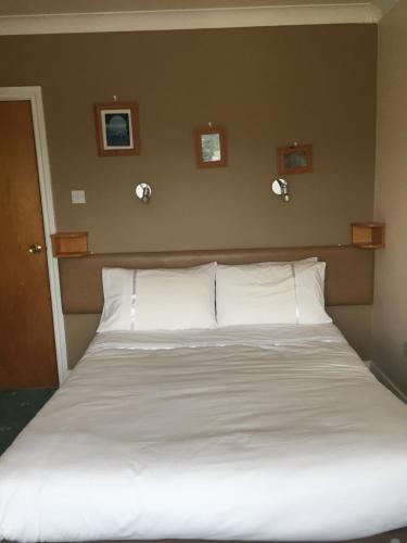 This photo about Iveragh Heights shared on HyHotel.com