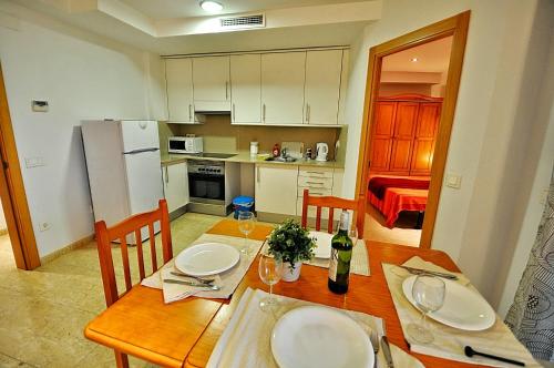 This photo about Apartment Acacias shared on HyHotel.com