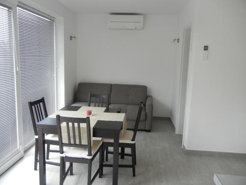 Удобства, Rooms & Apartment Mira G. in Постойна Удобства, Rooms & Apartment Mira G. in Постойна