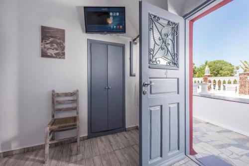 This photo about Maryloujohn Villas shared on HyHotel.com