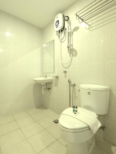 This photo about Hotel Sentral Kuala Terengganu shared on HyHotel.com