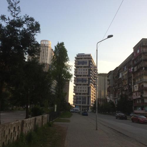 apartament- inasaridze 15
