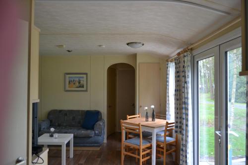 Létesítmények, Camping-Aller-Leine-Tal in Essel Létesítmények, Camping-Aller-Leine-Tal in Essel