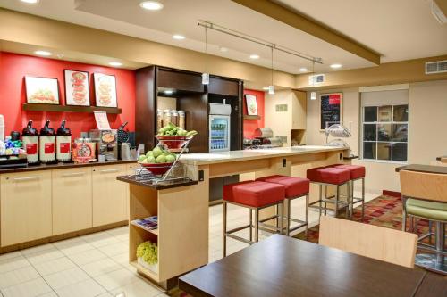 Ételek és italok, Hawthorn Extended Stay by Wyndham Cincinnati NE/Mason in Cincinnati (Ohio) Ételek és italok, Hawthorn Extended Stay by Wyndham Cincinnati NE/Mason in Cincinnati (Ohio)