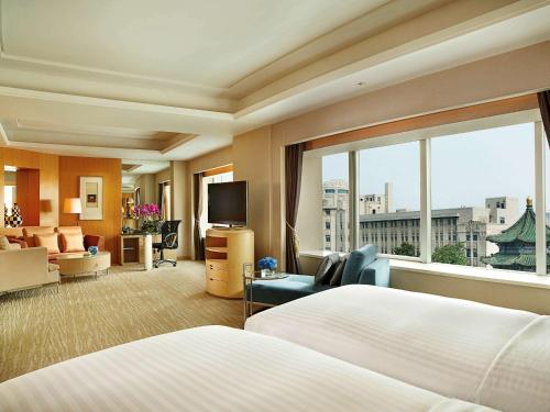 Sofitel Xian on Renmin Square in Xian Sofitel Xian on Renmin Square in Xian