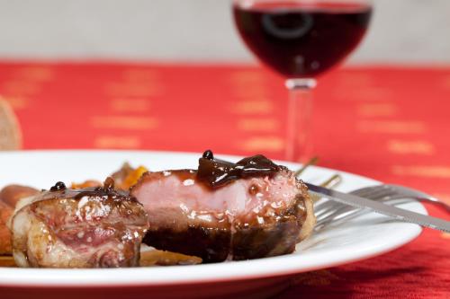 萊斯阿爾聘斯酒店 (Hotel Restaurant Les Alpins) in 聖于連昂博謝訥 萊斯阿爾聘斯酒店 (Hotel Restaurant Les Alpins) in 聖于連昂博謝訥