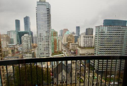 Unterkunft von außen, Century Plaza Hotel in Vancouver (BC) Unterkunft von außen, Century Plaza Hotel in Vancouver (BC)