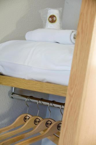 This photo about B&B Hotel Saint Malo Sud shared on HyHotel.com