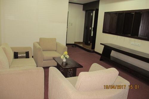 This photo about Ayutthaya Thenee Hotel shared on HyHotel.com