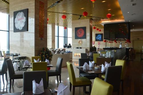 Restaurant, Swiss-Garden Hotel Melaka in Malacca Restaurant, Swiss-Garden Hotel Melaka in Malacca