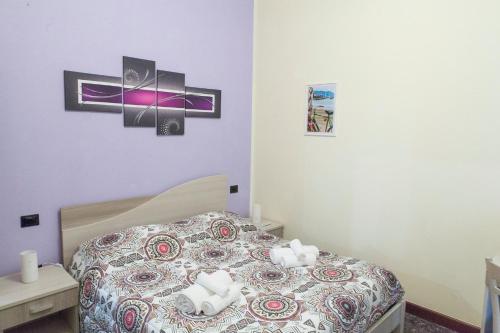 This photo about Bed And Travel B&B Luci Della Citta' shared on HyHotel.com