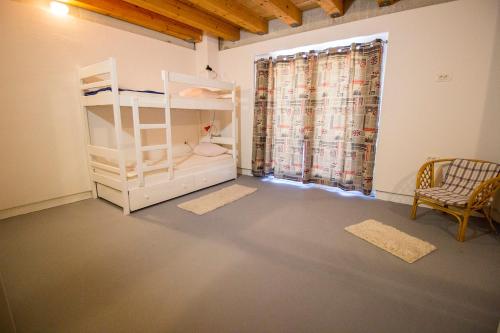 Hostel Omiš (Hostel Omis) in Omis Hostel Omiš (Hostel Omis) in Omis